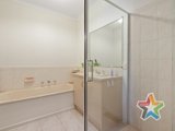 https://images.listonce.com.au/custom/160x/listings/11-honeysuckle-walk-croydon-south-vic-3136/629/01525629_img_12.jpg?gzGnMxmHffM