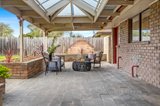 https://images.listonce.com.au/custom/160x/listings/11-howey-street-gisborne-vic-3437/057/01898057_img_06.jpg?1pdmdI_1p10