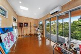 https://images.listonce.com.au/custom/160x/listings/11-hurst-road-hurstbridge-vic-3099/816/01431816_img_13.jpg?Ojf1AyiXpR8