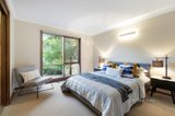 https://images.listonce.com.au/custom/160x/listings/11-inez-avenue-eltham-vic-3095/800/01035800_img_06.jpg?b678PtzBSlg