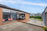 https://images.listonce.com.au/custom/160x/listings/11-inglewood-lane-ocean-grove-vic-3226/351/01417351_img_13.jpg?UQ_QbBDidMg