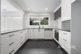 https://images.listonce.com.au/custom/160x/listings/11-irene-court-chelsea-vic-3196/762/01877762_img_06.jpg?DBHNXNyLgOM