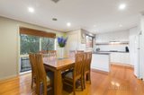 https://images.listonce.com.au/custom/160x/listings/11-james-street-montmorency-vic-3094/347/00593347_img_04.jpg?ormuG2NV5iI