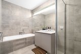 https://images.listonce.com.au/custom/160x/listings/11-jessica-way-highton-vic-3216/308/01977308_img_09.jpg?05AEIX6mbs8