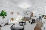https://images.listonce.com.au/custom/160x/listings/11-jordan-grove-glen-waverley-vic-3150/890/01720890_img_06.jpg?HO4Zpd_iGkk