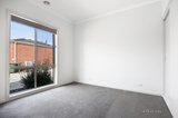 https://images.listonce.com.au/custom/160x/listings/11-jordy-place-brown-hill-vic-3350/209/01893209_img_06.jpg?qfh2bbBCrpA