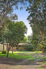 https://images.listonce.com.au/custom/160x/listings/11-kenilworth-grove-glen-iris-vic-3146/671/00571671_img_06.jpg?RZv1xEBiUdA