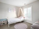 https://images.listonce.com.au/custom/160x/listings/11-kershaw-street-bentleigh-east-vic-3165/079/00987079_img_13.jpg?WhJR_POQ3rI