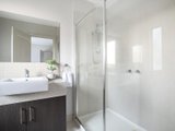 https://images.listonce.com.au/custom/160x/listings/11-kershaw-street-bentleigh-east-vic-3165/079/00987079_img_15.jpg?0iUM3cL8-HM