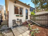 https://images.listonce.com.au/custom/160x/listings/11-kipling-street-north-melbourne-vic-3051/578/00391578_img_05.jpg?eGnPpUK-hM8