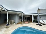 https://images.listonce.com.au/custom/160x/listings/11-knight-street-blairgowrie-vic-3942/620/01871620_img_13.jpg?o3205rLg6fQ