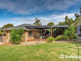 https://images.listonce.com.au/custom/160x/listings/11-lansell-road-mooroolbark-vic-3138/960/01524960_img_14.jpg?4eISwK4MOn4