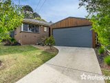 https://images.listonce.com.au/custom/160x/listings/11-lansell-road-mooroolbark-vic-3138/960/01524960_img_15.jpg?OkpjqXjVidg