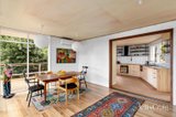 https://images.listonce.com.au/custom/160x/listings/11-lavender-park-road-eltham-vic-3095/519/01990519_img_03.jpg?_bMFkiVTMdw