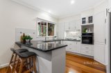 https://images.listonce.com.au/custom/160x/listings/11-leonard-street-burwood-vic-3125/925/01557925_img_07.jpg?Q6IgwmKT2yw