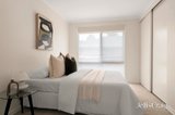 https://images.listonce.com.au/custom/160x/listings/11-lesay-drive-st-helena-vic-3088/404/01942404_img_10.jpg?LUJajiW7Eok