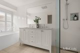https://images.listonce.com.au/custom/160x/listings/11-lesay-drive-st-helena-vic-3088/404/01942404_img_11.jpg?gCBq3TO6qyo