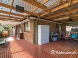 https://images.listonce.com.au/custom/160x/listings/11-levendale-avenue-mooroolbark-vic-3138/771/01525771_img_01.jpg?M_IoBejwrQU