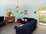 https://images.listonce.com.au/custom/160x/listings/11-little-avenue-hamlyn-heights-vic-3215/020/01699020_img_03.jpg?wrBdZa_Y22A