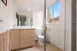 https://images.listonce.com.au/custom/160x/listings/11-lombardi-close-skye-vic-3977/245/01461245_img_05.jpg?tkvlsUPN1bE