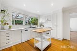 https://images.listonce.com.au/custom/160x/listings/11-lorikeet-street-nunawading-vic-3131/314/01885314_img_11.jpg?rJuyPGl4vpM