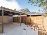 https://images.listonce.com.au/custom/160x/listings/11-macmillan-street-mooroolbark-vic-3138/986/01523986_img_10.jpg?cnRqzELccnk