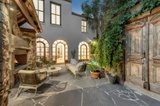 https://images.listonce.com.au/custom/160x/listings/11-madden-street-albert-park-vic-3206/450/01175450_img_09.jpg?rb7SJRoDAzI