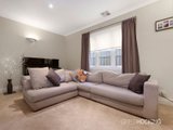 https://images.listonce.com.au/custom/160x/listings/11-maggie-street-yarraville-vic-3013/019/01203019_img_05.jpg?0ieccWNbd44