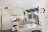 https://images.listonce.com.au/custom/160x/listings/11-magpie-court-werribee-vic-3030/647/01704647_img_03.jpg?D99r5IOr9k8