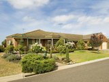 https://images.listonce.com.au/custom/160x/listings/11-malinda-crescent-bell-park-vic-3215/928/01698928_img_01.jpg?X-4wfVxp8UU