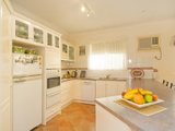 https://images.listonce.com.au/custom/160x/listings/11-malinda-crescent-bell-park-vic-3215/928/01698928_img_04.jpg?0NrE-VBpBx8