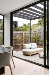 https://images.listonce.com.au/custom/160x/listings/11-malta-street-ivanhoe-vic-3079/631/01931631_img_16.jpg?7mbIj7GZ7cA
