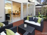 https://images.listonce.com.au/custom/160x/listings/11-margaret-street-newport-vic-3015/269/01202269_img_06.jpg?AFzFn5U5dtU