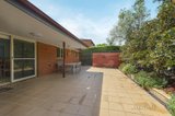 https://images.listonce.com.au/custom/160x/listings/11-marong-terrace-forest-hill-vic-3131/929/00842929_img_05.jpg?b9dvkzZwKII