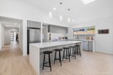 https://images.listonce.com.au/custom/160x/listings/11-meadow-avenue-rye-vic-3941/046/01781046_img_03.jpg?QkVRn-QoZ2c