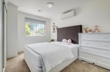 https://images.listonce.com.au/custom/160x/listings/11-melaleuca-way-box-hill-south-vic-3128/441/01639441_img_08.jpg?uWIIo50He1Q