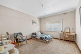 https://images.listonce.com.au/custom/160x/listings/11-merbein-street-pascoe-vale-vic-3044/918/01457918_img_05.jpg?e3-zhHNyZN4