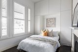 https://images.listonce.com.au/custom/160x/listings/11-merton-street-albert-park-vic-3206/189/01142189_img_09.jpg?ZYyUSsQiDBQ