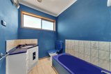 https://images.listonce.com.au/custom/160x/listings/11-milford-place-belmont-vic-3216/718/01698718_img_05.jpg?ggsX-pvuUdE
