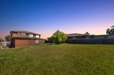 https://images.listonce.com.au/custom/160x/listings/11-milford-place-belmont-vic-3216/718/01698718_img_15.jpg?y1V7I7G6k7w