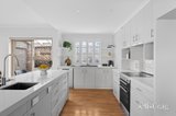 https://images.listonce.com.au/custom/160x/listings/11-mulberry-court-eltham-vic-3095/816/01781816_img_06.jpg?tEzOyp17R50