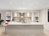 https://images.listonce.com.au/custom/160x/listings/11-myrtle-drive-maidstone-vic-3012/821/00978821_img_04.jpg?H3O35zt13UA