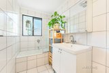 https://images.listonce.com.au/custom/160x/listings/11-napperby-street-brunswick-west-vic-3055/821/01732821_img_01.jpg?3e71zM952pA