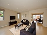 https://images.listonce.com.au/custom/160x/listings/11-narallah-grove-box-hill-north-vic-3129/867/01743867_img_04.jpg?edKnn-pCk4o