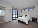 https://images.listonce.com.au/custom/160x/listings/11-narallah-grove-box-hill-north-vic-3129/867/01743867_img_06.jpg?Q8l0jl45DqU