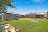 https://images.listonce.com.au/custom/160x/listings/11-newbank-court-leopold-vic-3224/089/01620089_img_10.jpg?p1aOCzaBHZE