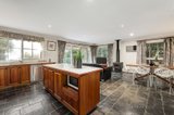 https://images.listonce.com.au/custom/160x/listings/11-nicole-street-mount-waverley-vic-3149/989/00543989_img_03.jpg?u7CfHHx69tk