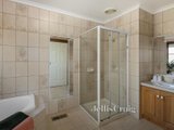 https://images.listonce.com.au/custom/160x/listings/11-niland-rise-templestowe-vic-3106/942/01020942_img_09.jpg?Mk1tJyugxko