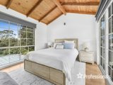 https://images.listonce.com.au/custom/160x/listings/11-nuraylia-avenue-croydon-vic-3136/936/01525936_img_07.jpg?ElX_0YmamPY