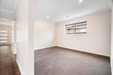 https://images.listonce.com.au/custom/160x/listings/11-oshannassy-parade-lucas-vic-3350/817/01643817_img_05.jpg?gMXNrXHNIkI